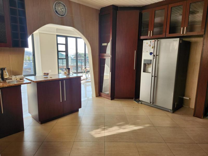 To Let 4 Bedroom Property for Rent in University Estate Western Cape